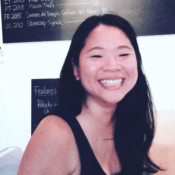 Meet your Posher, Sandy - Picture 1 of 1